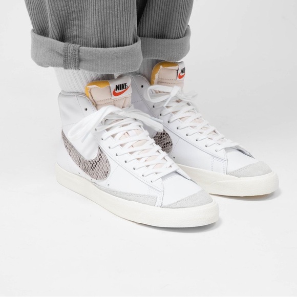 Nike Blazer Mid 77 Vintage Snakeskin Swoosh (Size 7.5) - EUC - Picture 2 of 8